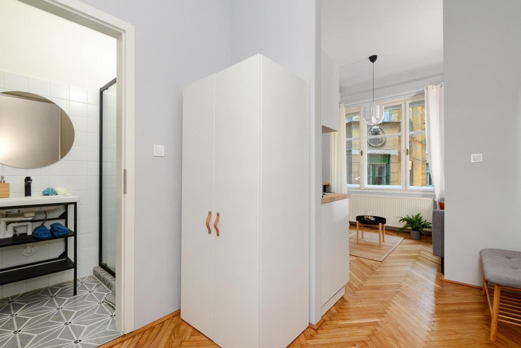 Monochrome Chic Apartments R613 بودابست المظهر الخارجي الصورة