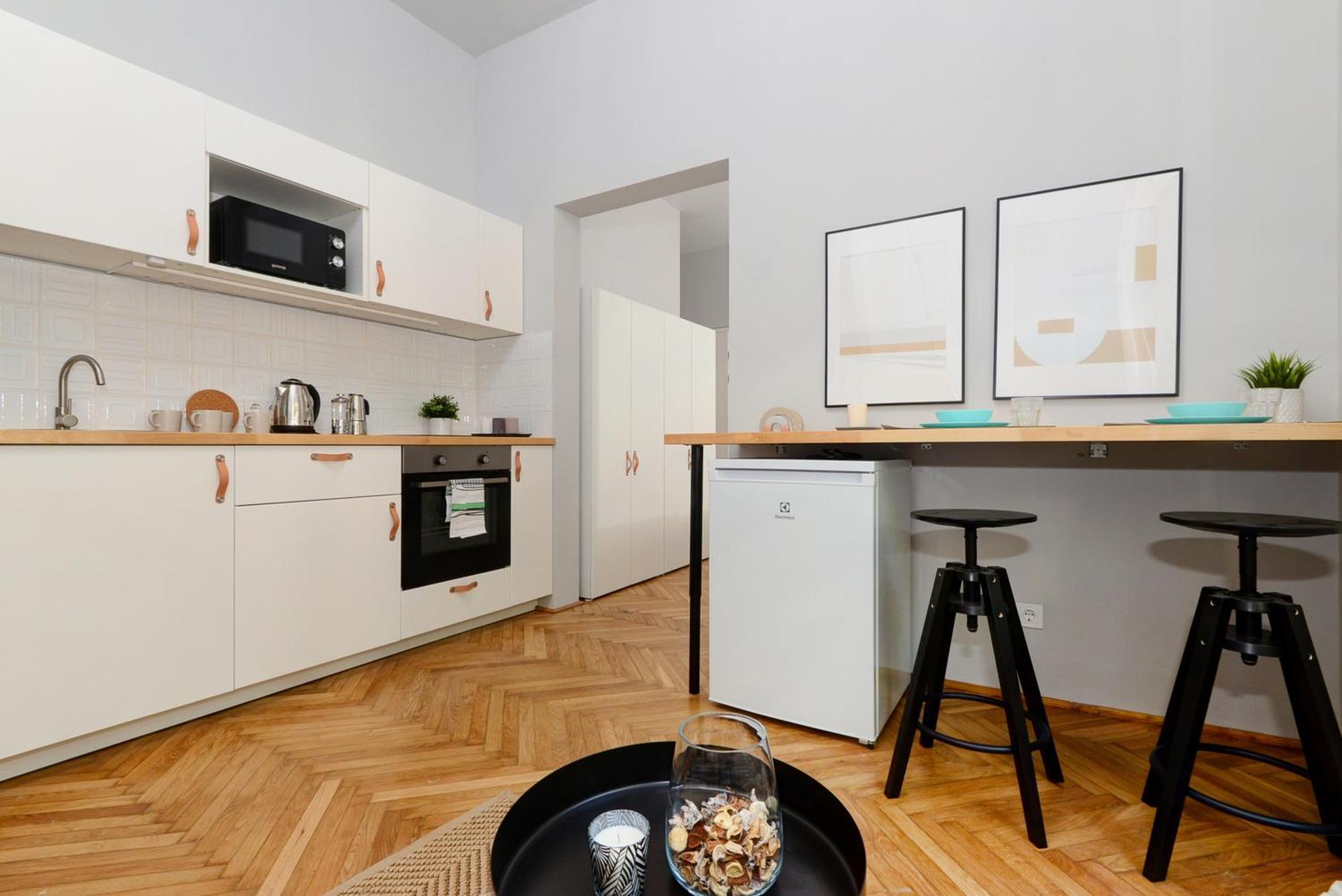Monochrome Chic Apartments R613 بودابست المظهر الخارجي الصورة